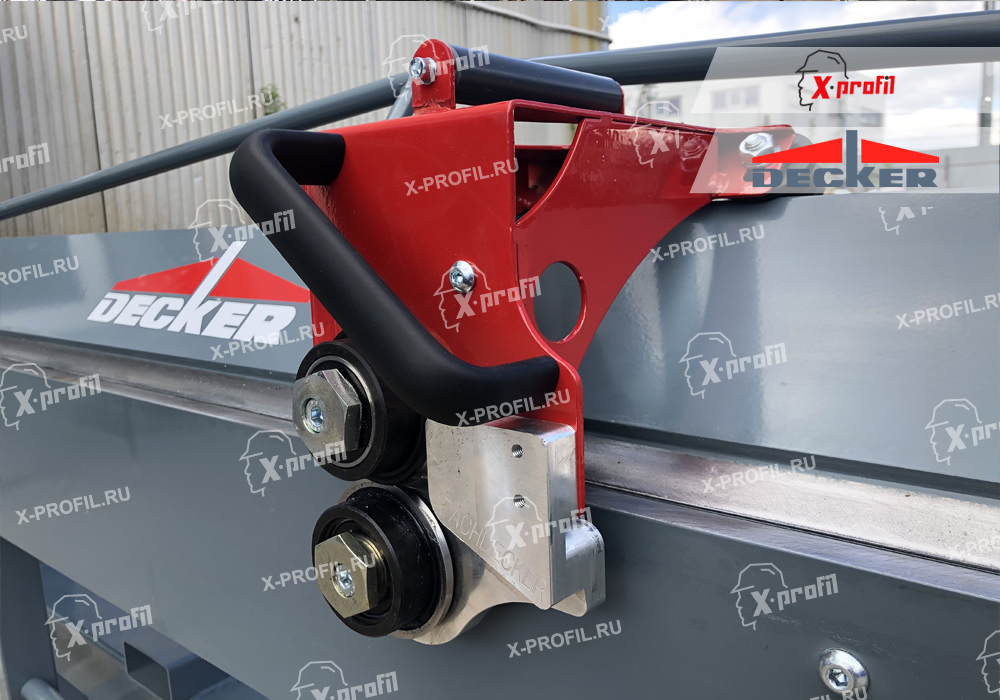 Изображение Листогиб ручной Decker X7 3250